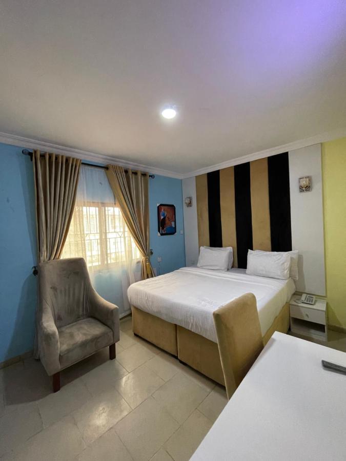 Alluring View Hotel - Allen Avenue لاغوس المظهر الخارجي الصورة