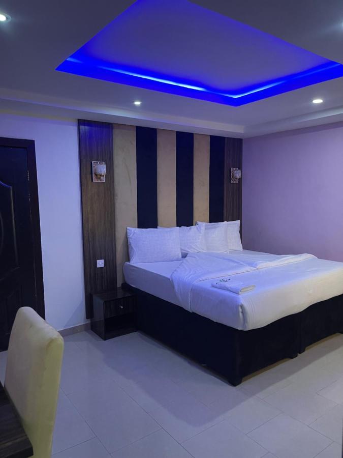 Alluring View Hotel - Allen Avenue لاغوس المظهر الخارجي الصورة